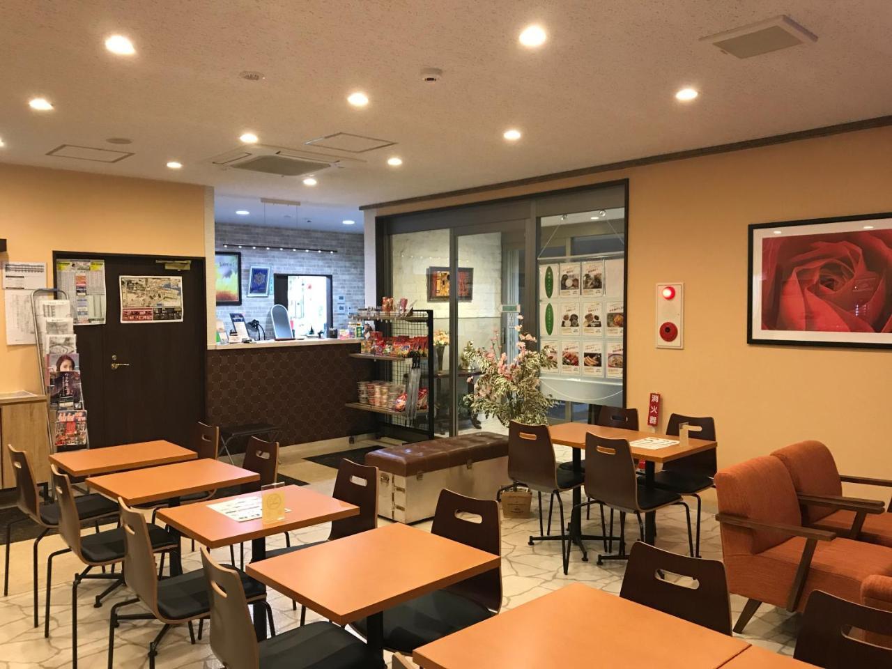 Conbini AyersRockHotel SendaiTagajo Exteriör bild
